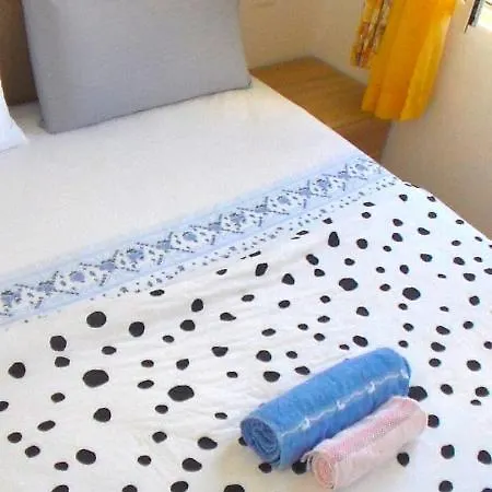 Riviera West Durres Tirana Sea Side * גולם