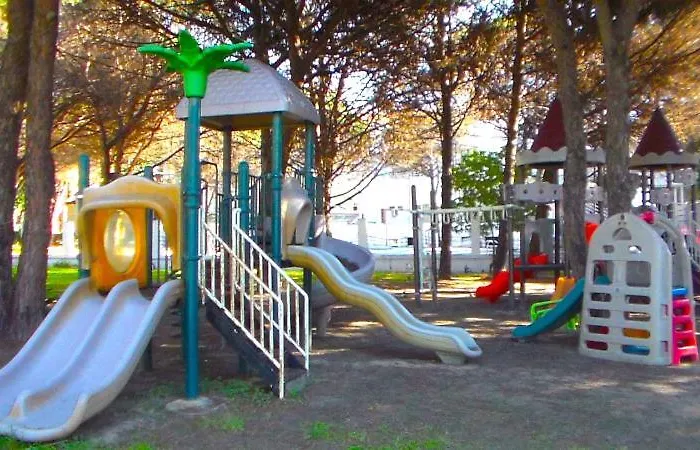 Riviera West Durres Tirana Sea Side Διαμέρισμα Golem (Tirana)